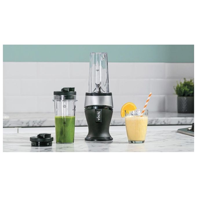 Ninja QB3001EUS Frullatore per Smoothie 700 W 2 Bicchieri 470 ml Tritaghiaccio Lame Pro Extractor colore Argento Nero