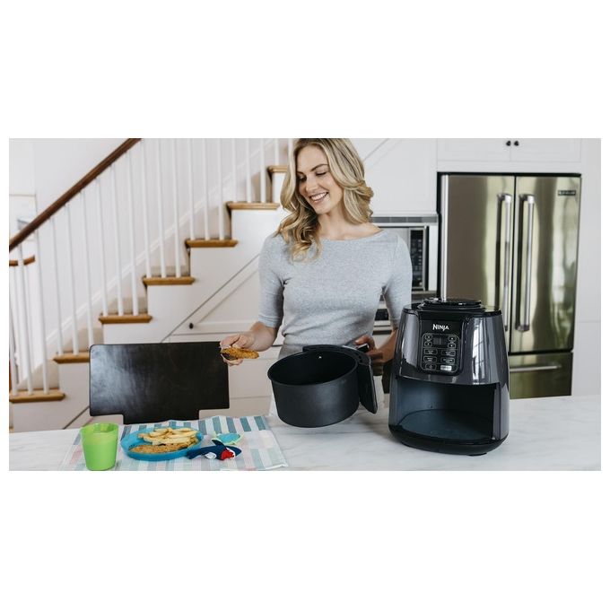 Ninja AF100EU Friggitrice ad aria 3.8 L 1550 W 4 Programmi Display Touch colore Nero
