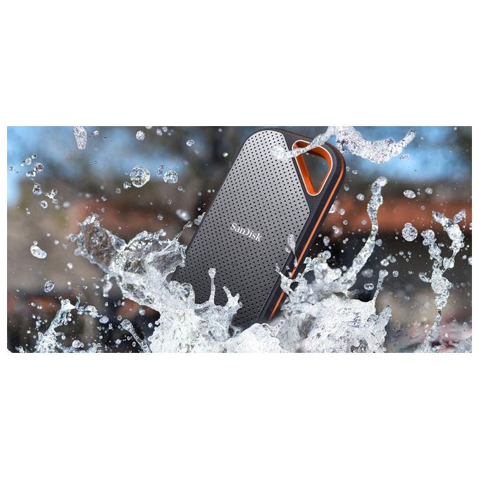 SanDisk SDSSDE81-4T00-G25 Extreme PRO SSD Esterno Portatile NVMe 4 TB USB-C 3.2 Gen 2 2000 MB-s IP55 crittografia AES 256 bit colore Nero Arancione