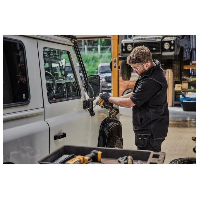DEWALT DCF850NT-XJ Avvitatore ad impulsi 18V Brushless 3 velocita' 205 Nm attacco 1-4 pollici colore Nero e Giallo