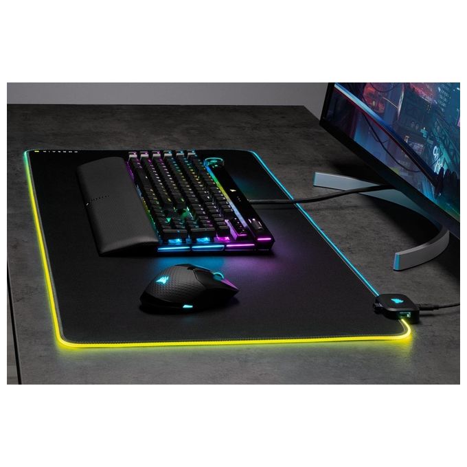 Corsair CH-9417070-WW MM700 RGB Extended Tappetino Mouse Gaming 930x400 mm Hub USB 2 porte illuminazione RGB colore Nero