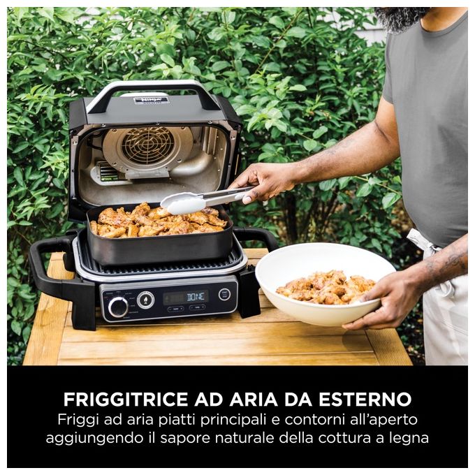 Ninja OG701EU Woodfire Barbecue Elettrico Affumicatore e Friggitrice ad Aria 7 in 1 2400 W colore Grigio Nero