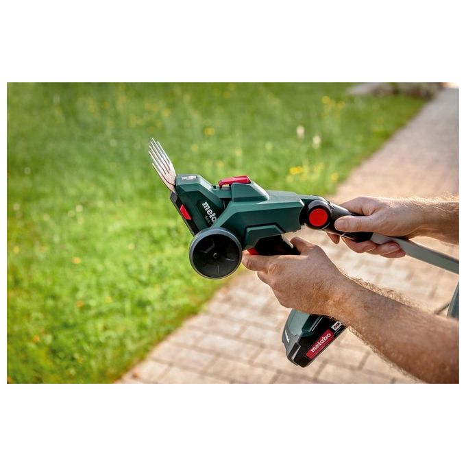 Metabo 601609850 SGS 18 LTX Q Tagliasiepi e Tosaerba a Batteria 2 in 1 18 V 20 cm 8 mm 11 5 cm 2300 -min 71 dB 0 8 Kg colore Nero