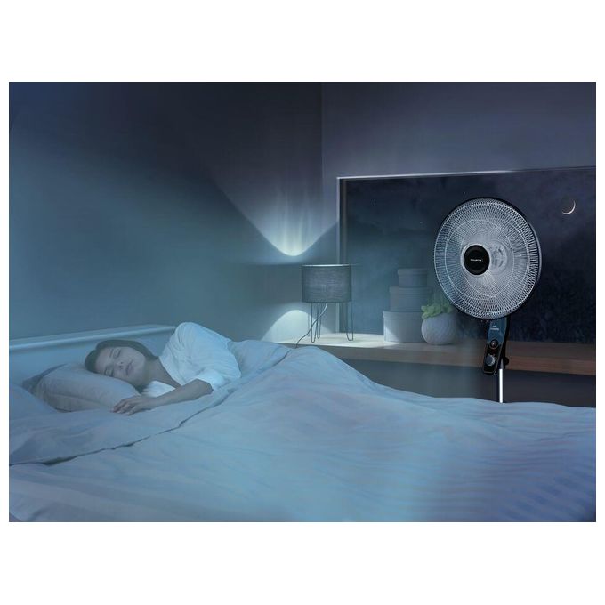 Rowenta VU4420 Essential Ventilatore a Piantana 3 Velocita' Oscillante 40 cm 3300 m³-h 54 dB colore Nero