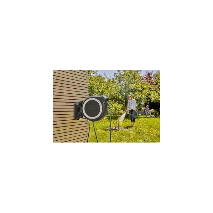 Gardena 18627-20 Avvolgitubo a parete RollUp L 30 m diametro 13 mm tecnologia RollControl resistente al gelo e ai raggi UV colore Bianco