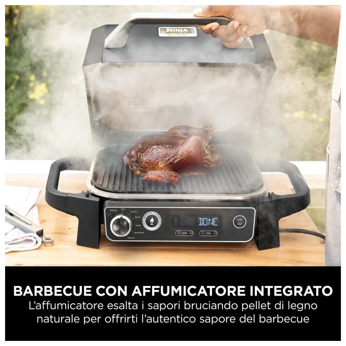Ninja OG701EU Woodfire Barbecue Elettrico Affumicatore e Friggitrice ad Aria 7 in 1 2400 W colore Grigio Nero