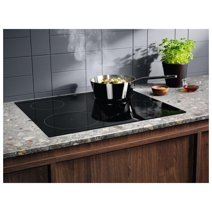 Electrolux KIB60424CK Serie 300 Piano cottura a induzione 60 cm 4 zone Touch PowerBoost colore Nero