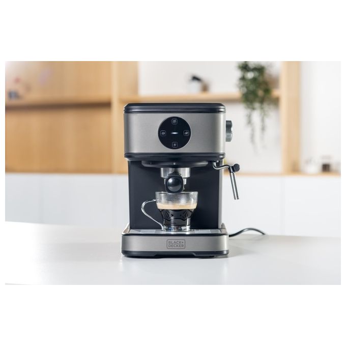 Black+decker BXCO850E Macchina da caffe' Espresso 1.5 L 20 bar 850 W Pannello Touch Scaldatazze colore Acciaio Inox