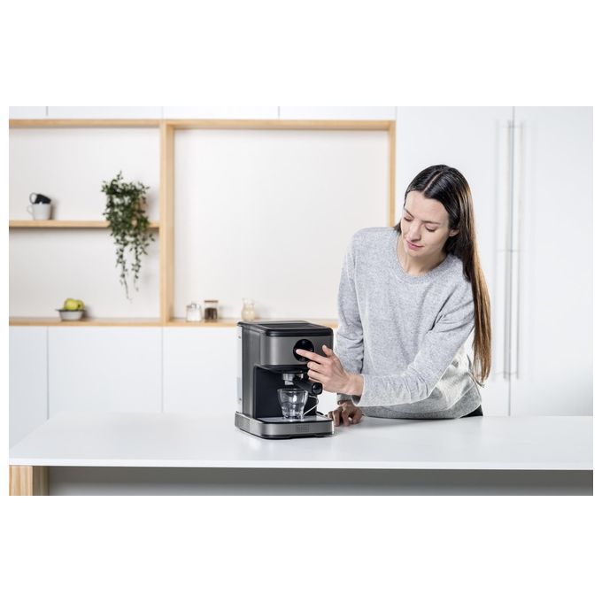 Black+decker BXCO850E Macchina da caffe' Espresso 1.5 L 20 bar 850 W Pannello Touch Scaldatazze colore Acciaio Inox