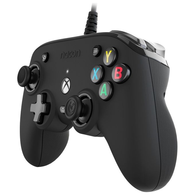 NACON XBXANCB Pro Compact Controller Cablato per Xbox e PC Personalizzazione Completa tramite App 3 m Cavo USB Intrecciato Supporto Dolby Atmos colore Nero