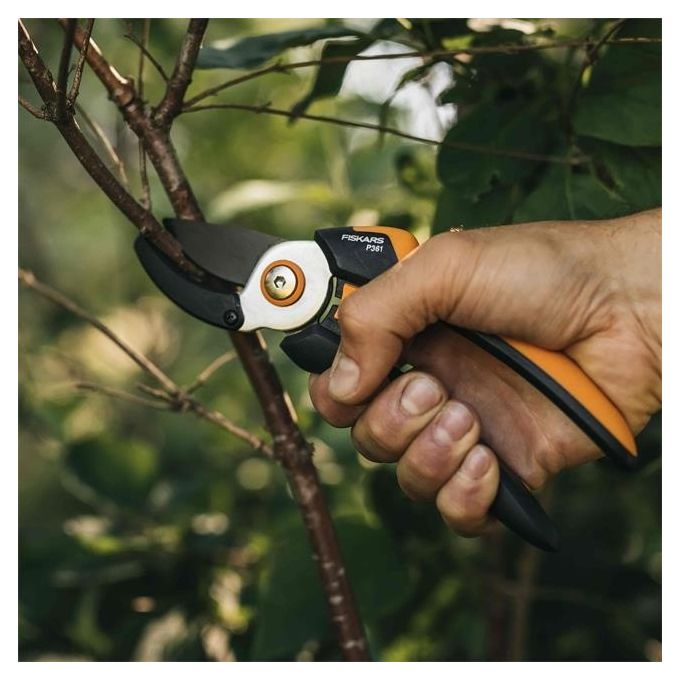 Fiskars Forbici da Potatura a Incudine L Solid P361