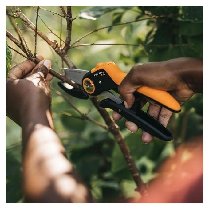 Fiskars P741 Forbice Powerlever Incudine