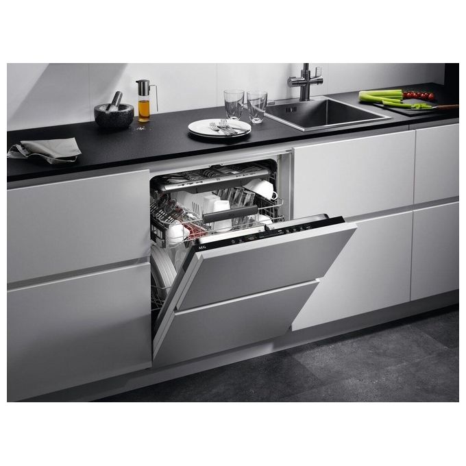 AEG FSS75747P Serie 7000 Lavastoviglie Incasso 14 coperti Classe B 42 dB AirDry Motore Inverter GlassCare (82x60x56 cm) colore Nero