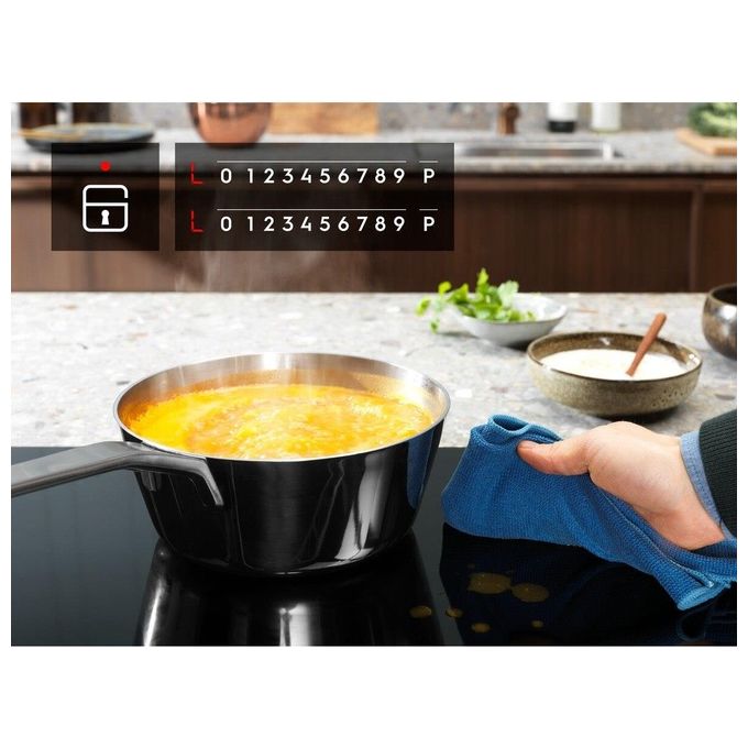 Electrolux LIT30230C Serie 300 Piano cottura a induzione Domino 29 cm 2 zone Touch colore Nero