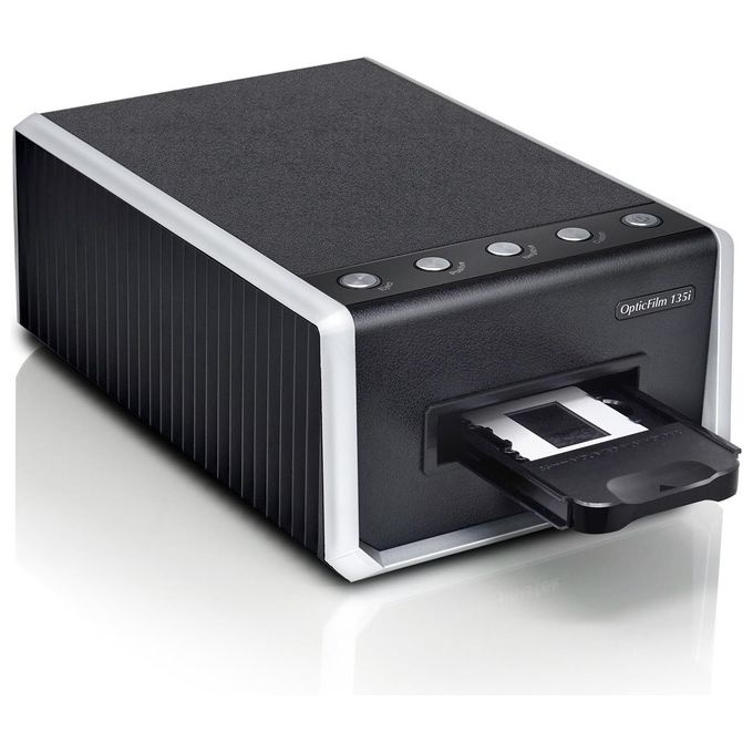 Plustek 0312 OpticFilm 135i Scanner per pellicola-diapositiva Risoluzione 7200 x 7200 DPI Profondita' colore 48 bit Interfaccia USB 2.0 colore Nero Argento