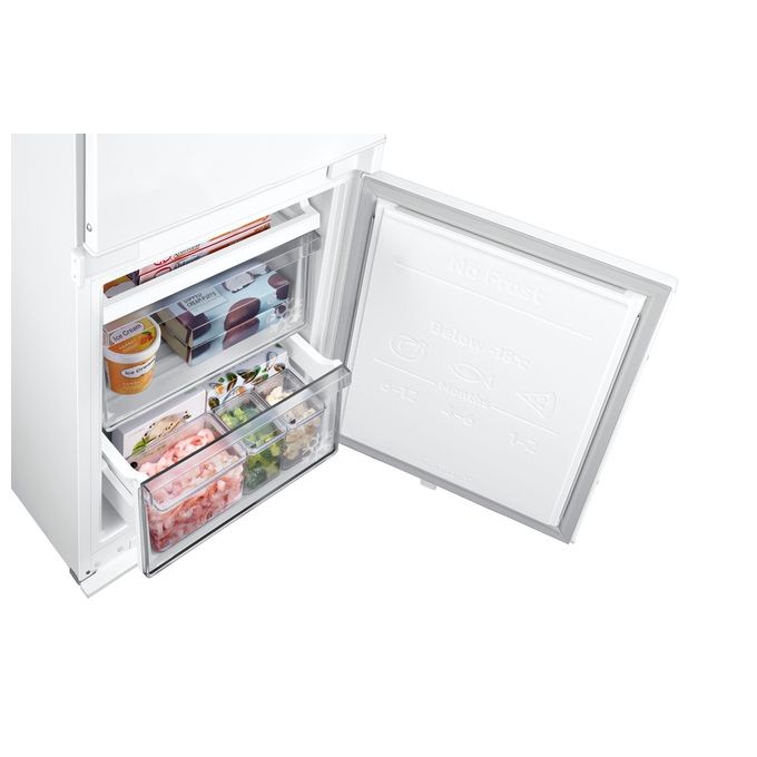 Samsung BRB26703CWW F1rst Frigorifero Combinato da Incasso 264 L 177.5 cm Classe C 35 dB Total No Frost Twin Cooling Plus colore Bianco