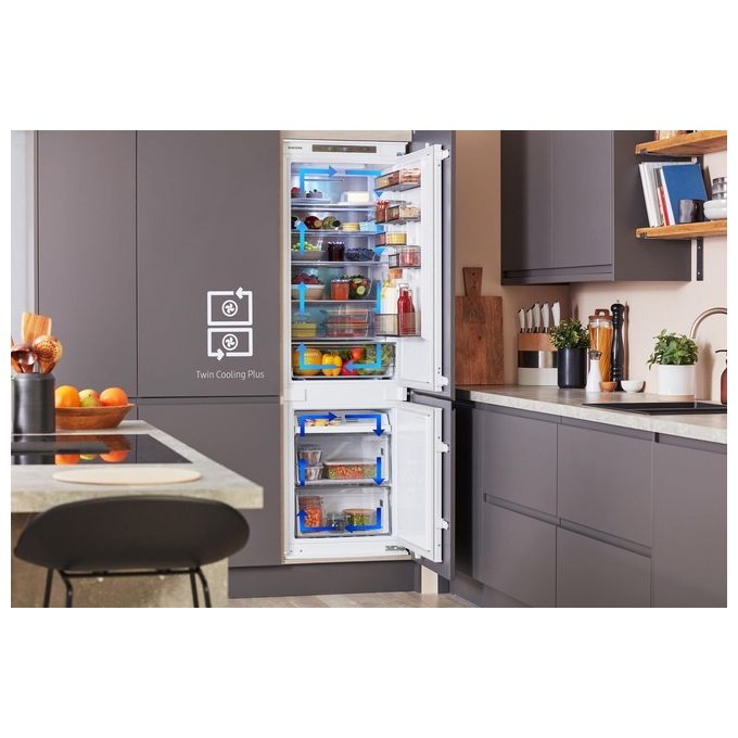 Samsung BRB26705DWW Frigorifero Combinato da Incasso Capacita' 264 Litri Classe energetica D Total No Frost Twin Cooling Plus Portabottiglie Flex 177 cm Bianco