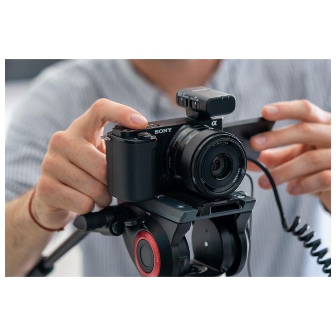 Sony ZV-E10L Alpha Mirrorless Vlog Fotocamera APS-C 24,2 MP 4K Obiettivo 16-50mm f-3.5-5.6 OSS colore Nero