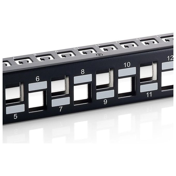 Equip Pannello Patch a 24 Porte RJ45 Cat6a 19'' 1HE Schermato Nero