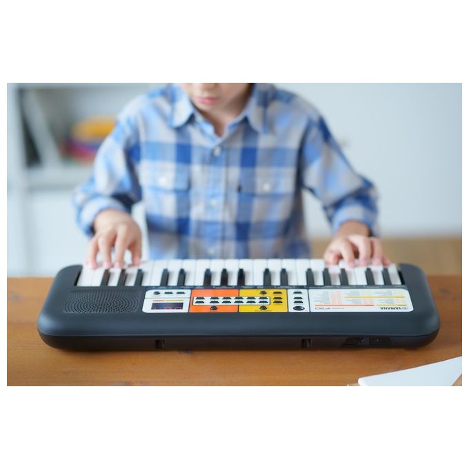 Yamaha PSS-F30 Tastiera Portatile con 37 Mini Tasti