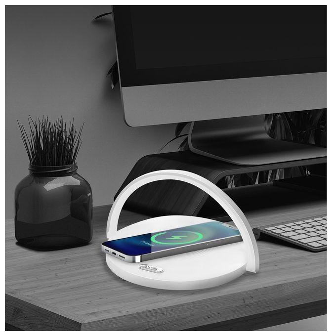 Celly WLLIGHTCIRCLEWH Lampada LED con Caricatore Wireless Integrato 15 W Altezza 19.1 cm Larghezza 26 cm Profondita' 1.2 cm colore Bianco