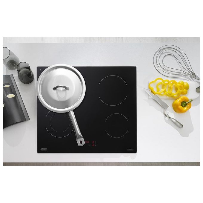 De'Longhi PVC 61 N Piano cottura Vetroceramica 60 cm 4 Zone Touch Control Timer Digitale colore Nero