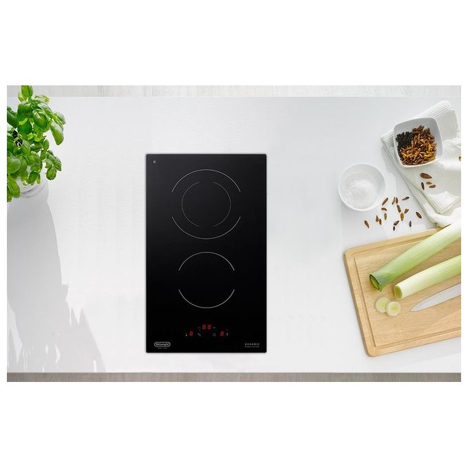 De'Longhi PVC31N Piano cottura a piastre radianti 30 cm 2 zone Touch Control Timer Pausa colore Nero