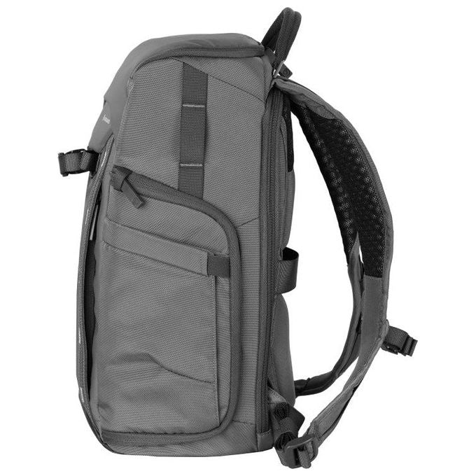 VANGUARD VEO ADAPTOR R44 GY Zaino Fotografico Accesso Posteriore Scomparto 13'' Porta USB Treppiede colore Grigio