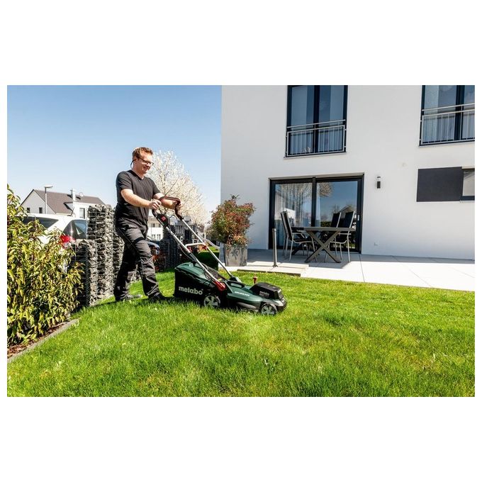 Metabo 601716850 RM 36-18 LTX BL 36 Tosaerba a batteria 18 V larghezza di taglio 36 cm motore Brushless senza batteria e caricatore colore Nero