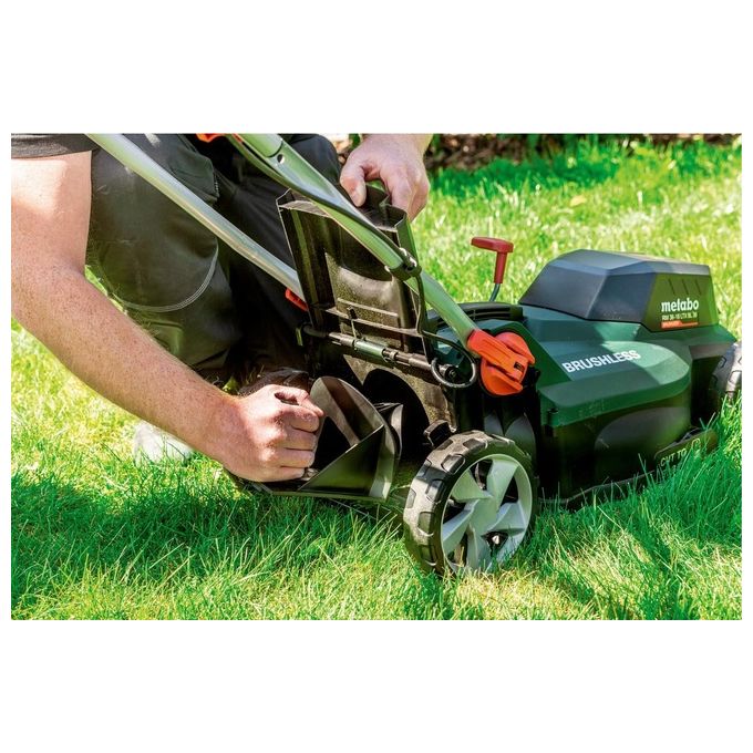 Metabo 601716850 RM 36-18 LTX BL 36 Tosaerba a batteria 18 V larghezza di taglio 36 cm motore Brushless senza batteria e caricatore colore Nero