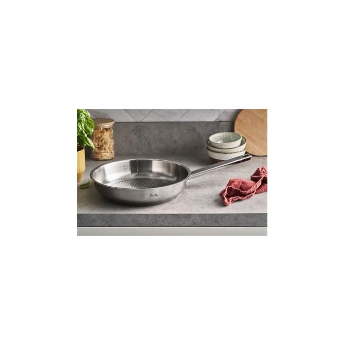 Fissler 084-378-28-100-0 Original-Profi Collection Padella Multiuso 28 cm Acciaio inox con Superficie Novogrill Capacita' 3 L Adatta a Tutti i Piani Cottura inclusa Induzione colore Acciaio inox