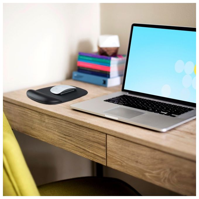 StarTech.com Tappetino per Mouse con Poggiapolso 17x18x2cm con Base Antiscivolo in PU