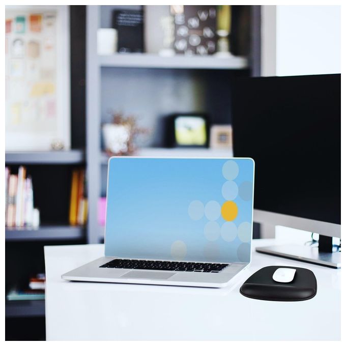 StarTech.com Tappetino per Mouse con Poggiapolso 17x18x2cm con Base Antiscivolo in PU