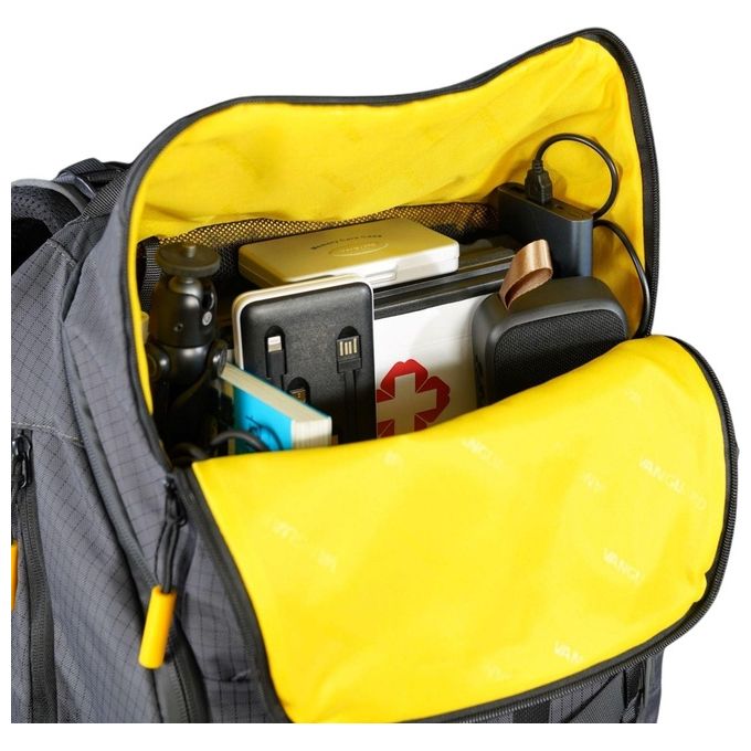 Vanguard VEO ACTIVE46 GY Zaino Fotografico Outdoor 25L Compatibilita' Laptop 14'' Tablet 10'' Porta USB Supporto Treppiede Copertura Antipioggia colore Grigio