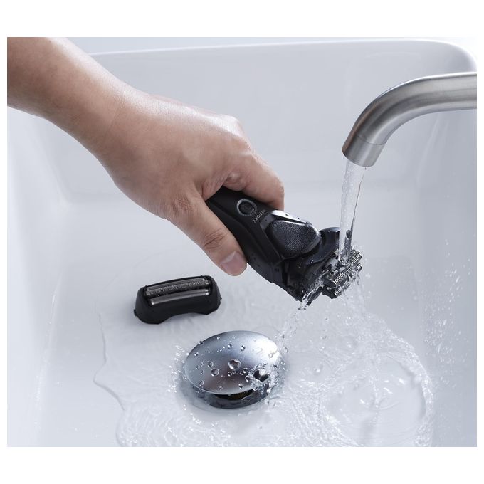 Panasonic ES-RT37-K503 Rasoio elettrico WetandDry 3 testine autonomia 54 min colore Nero