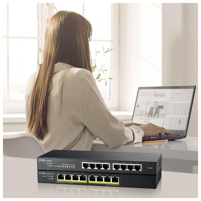 ZYXEL GS1915-8EP-EU0101F Switch Gestito 8 Porte Gigabit Ethernet con PoE+ 60 W Design Senza Ventole colore Nero