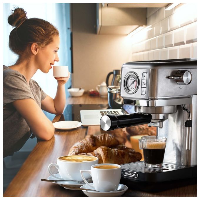 Ariete 00M138110AR0 1381 Macchina da caffe' Espresso Slim 1,1 L 15 bar 1300 W Manometro Cappuccino colore Silver