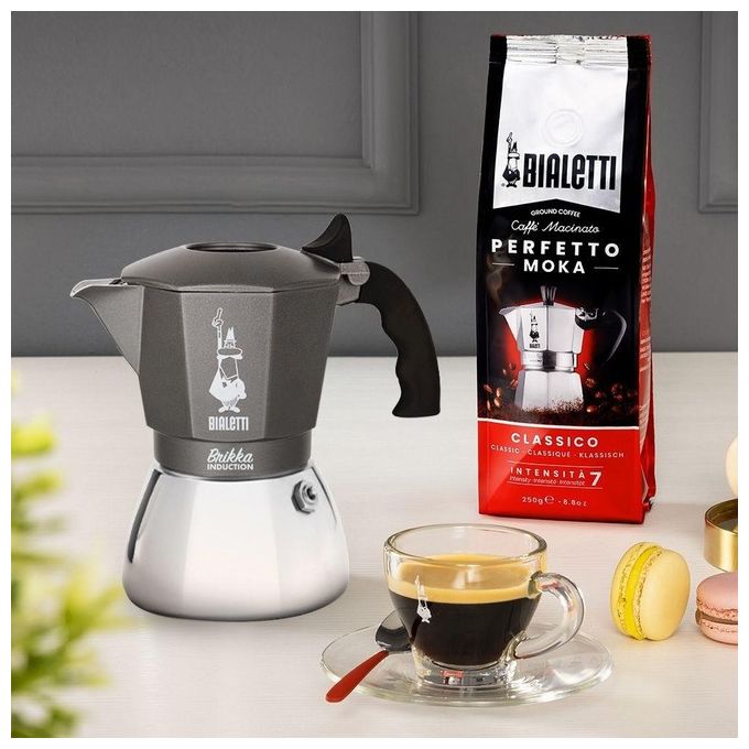 Bialetti 0007317 Brikka Induction Caffettiera Moka 4 tazze per induzione colore Nero