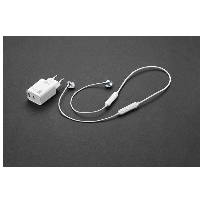 Cellular line CHARGE and MUSIC KIT abbina il caricabatterie Dual PD 20W e gli auricolari Bluetooth