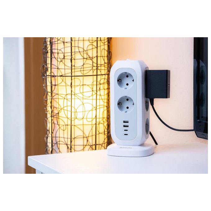 Verbatim 49547 EU Power Tower Multipresa 11 Prese AC 2 USB C 2 USB A con Interruttore Cavo 2 m colore Bianco