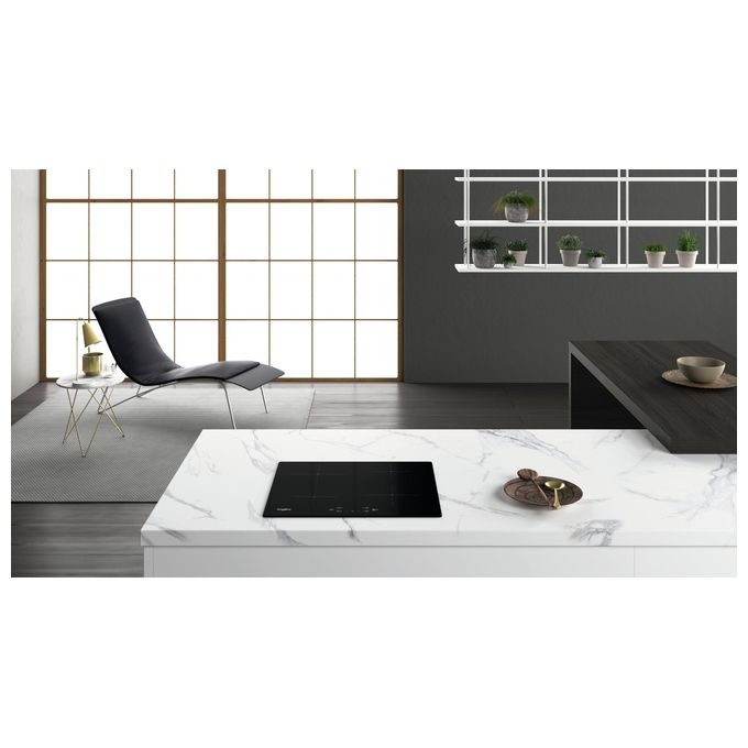Whirlpool WSQ2160NE Piano cottura a induzione 60 cm 4 zone Touch Booster 7200W colore Nero