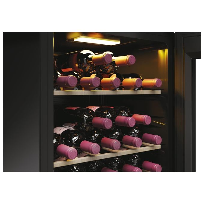 Haier HWS34GGH1 Wine Bank 50 Serie 3 Cantinetta Vino a Compressore 34 Bottiglie 90 L Classe G 37 dB Wi-Fi App hOn colore Nero