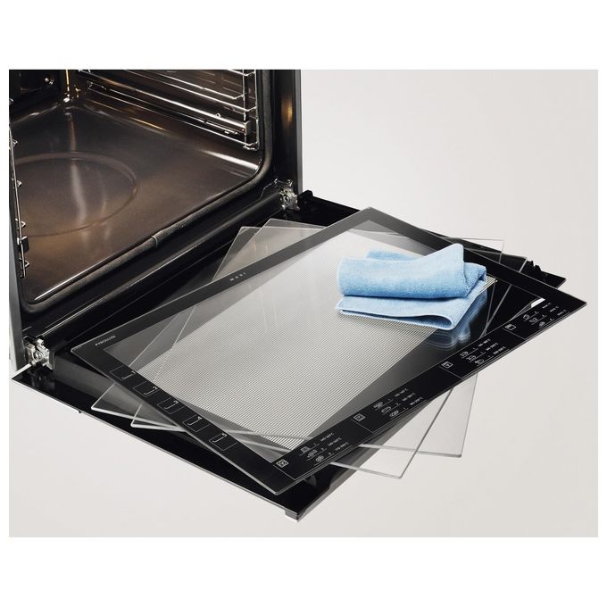 Electrolux LKR620066W Cucina Elettrica Libera Installazione Piano Vetroceramica 4 Zone Forno 57 L Classe A (60x60x86 cm) colore Bianco