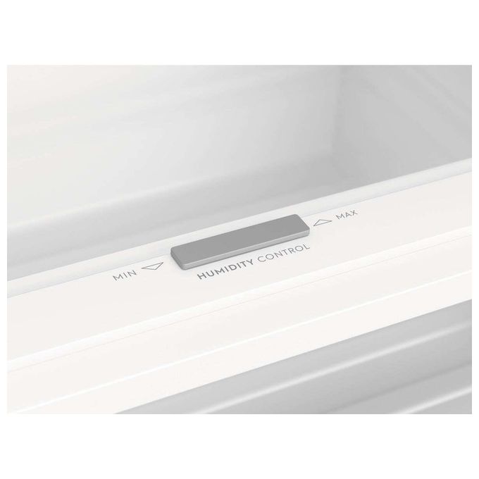 Electrolux ENG7TE18S Serie 700 GreenZone Frigorifero Combinato da Incasso 256 L 177 cm Classe E 36 dB Total No Frost colore Bianco