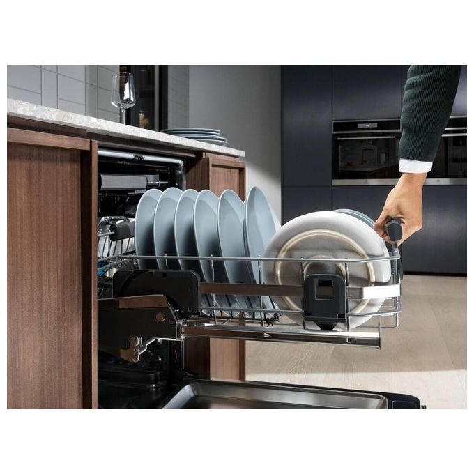 Electrolux KECB7310L Serie 900 Lavastoviglie da Incasso 14 coperti Classe D 44 dB AirDry ComfortLift Motore Inverter (82x60x55 cm) colore Nero