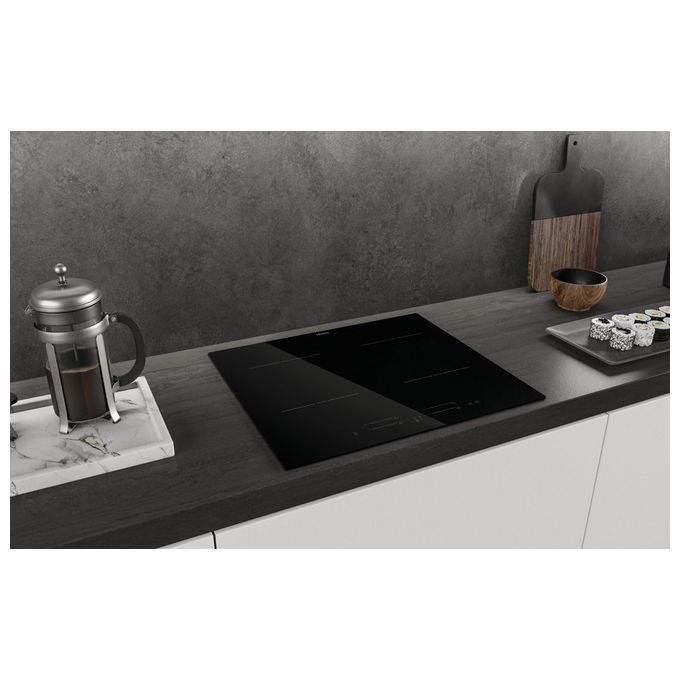 Haier HAISJ64MC Serie 2 Piano cottura induzione 59 cm 4 zone Touch Wi-Fi Bluetooth app hOn colore Nero