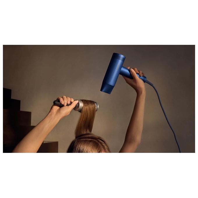 Philips BHD839-10 Serie 8000 Asciugacapelli 1400 W ThermoShield Advanced Ionico 3 velocita' 7 temperature con Diffusore colore Blu