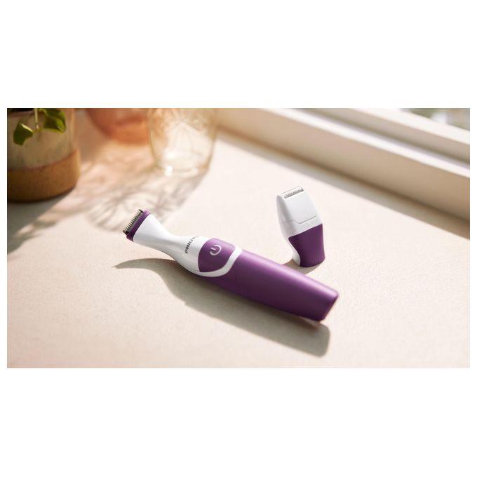 PHILIPS BRT383-15 Rifinitore 3 in 1 per Zona Bikini Taglia Modella e Rasa 100% Impermeabile con 2 Pettini e Custodia colore Viola