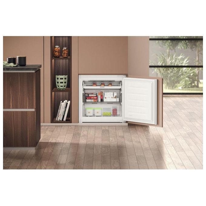 Hotpoint HA SP70 T111 Frigorifero Combinato da Incasso 394 L 193,5 cm Classe E 32 dB Total No Frost colore Bianco