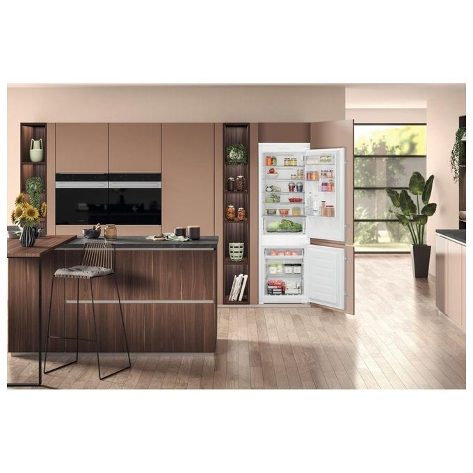 Hotpoint HAC18 T112 Frigorifero Combinato da Incasso 250 L 177 cm Classe E 34 dB No Frost colore Bianco